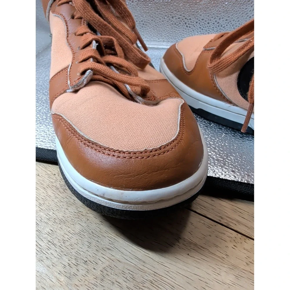 Nike dunk mid